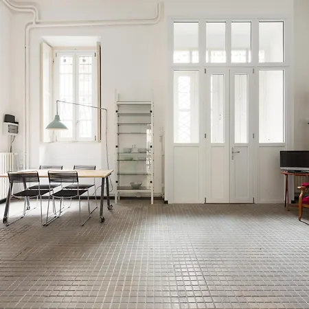 דירה Cadore - Urban Retreat Apartment! *